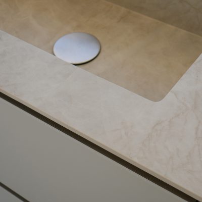 Cocina en tonos claros en valencia